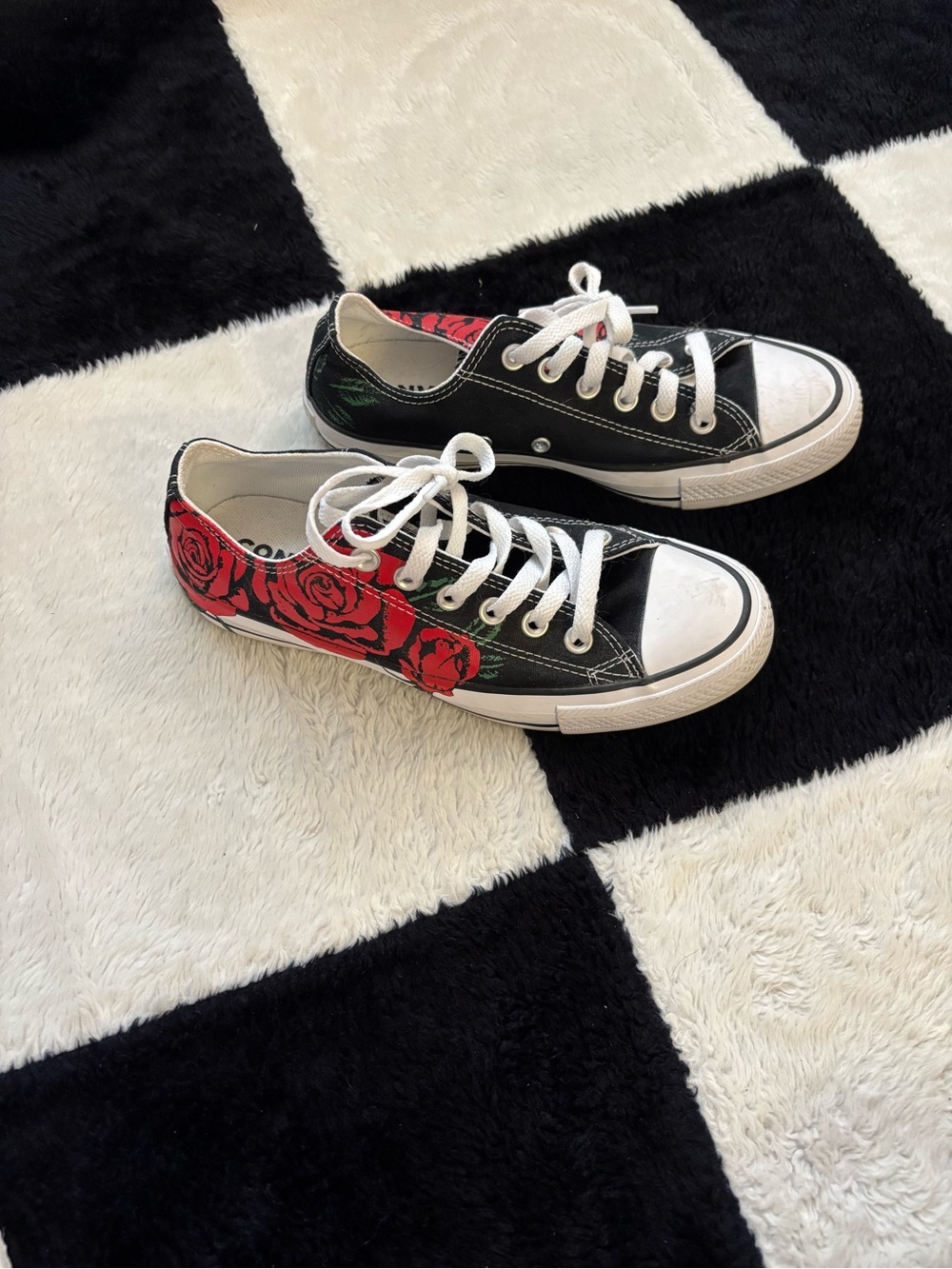Black converse Canvas Low-Top Sneakers with Red Rose Print